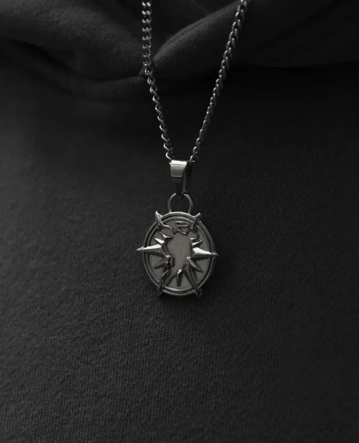 Divin by Divin Solar Pendant Necklace (2)